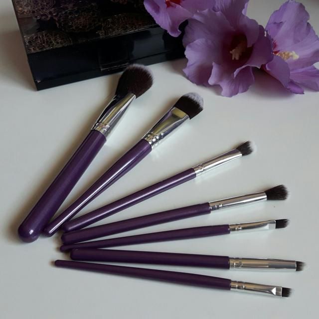 [77 OFF] Stylish 7 Pcs Nylon Face Eye Makeup Brushes Set Rosegal